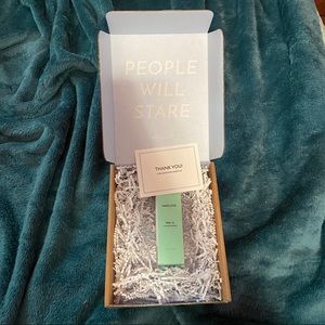 Maelove Skincare - NIA 10 Serum NEW+SEALED IN BOX